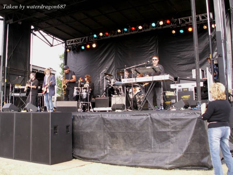 The Rock and Pop Masters live in Cheyenne, Wyoming, 24 June, 2006. Photo copyright waterdragon687; not to be reproduced without permission.