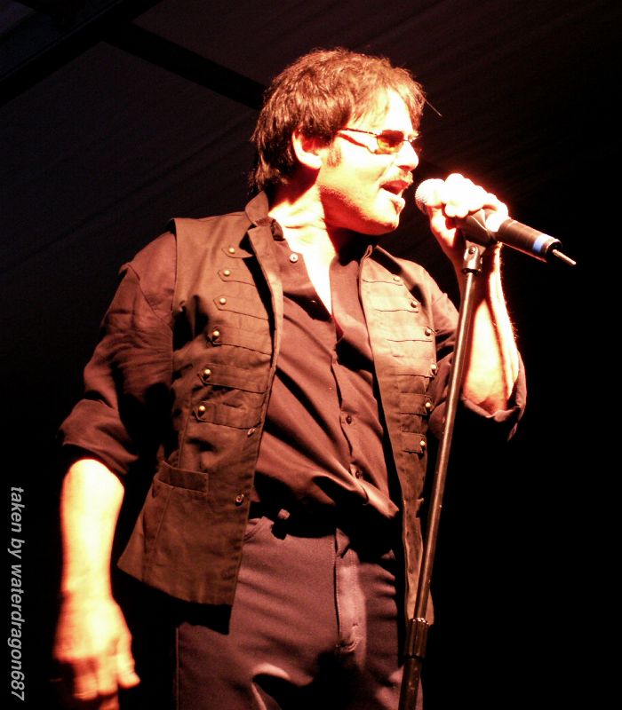 Jimi Jamison live in Franklin Park, Illinois, 05 June, 2010. Photo copyright waterdragon687; not to be reproduced without permission.