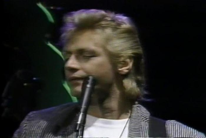 Screenshot taken from 'The Cars Live: 1984 - 1985'