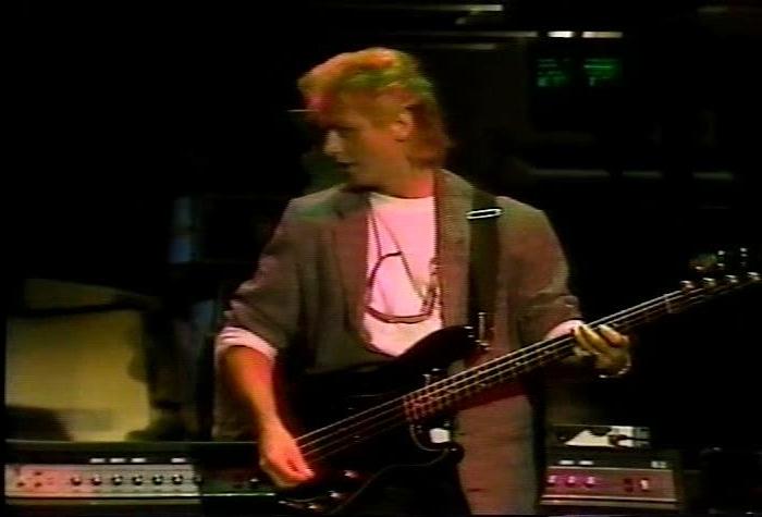 Screenshot taken from 'The Cars Live: 1984 - 1985'