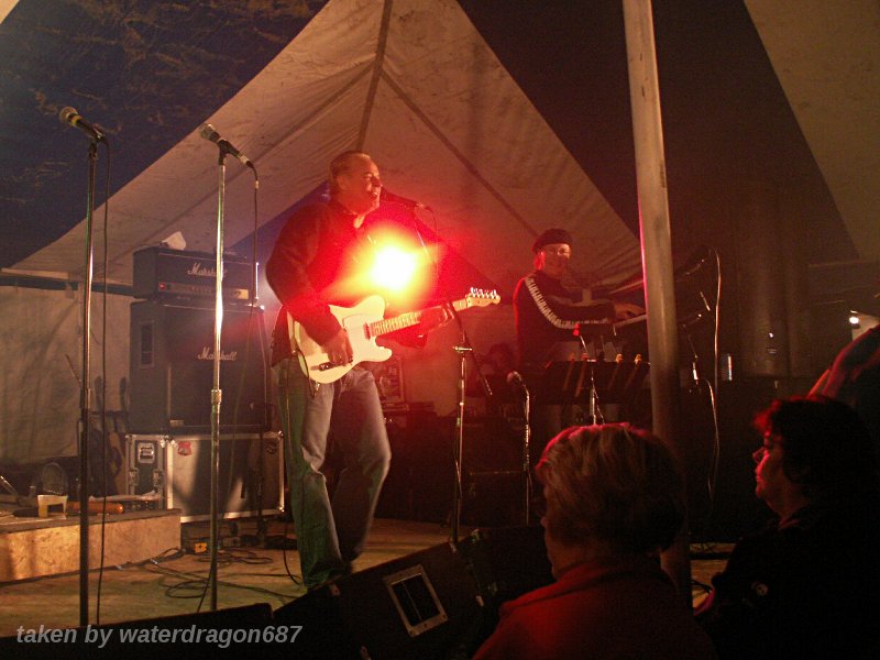 Mark Reuter and keys_guy live in Glyndon, Minnesota, 11 September, 2010. Photo copyright waterdragon687; not to be reproduced without permission.