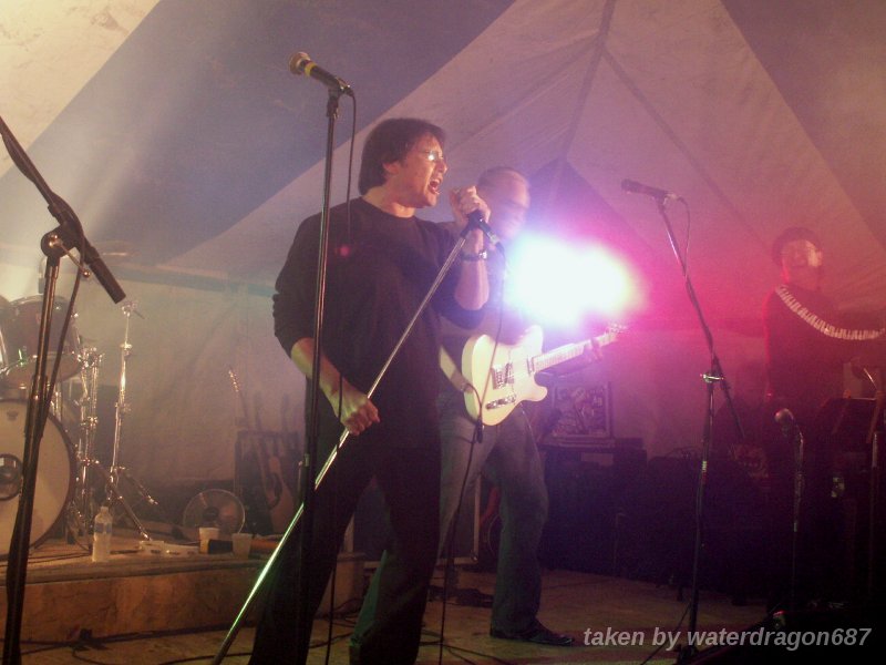 Jimi Jamison live in Glyndon, Minnesota, 11 September, 2010. Photo copyright waterdragon687; not to be reproduced without permission.