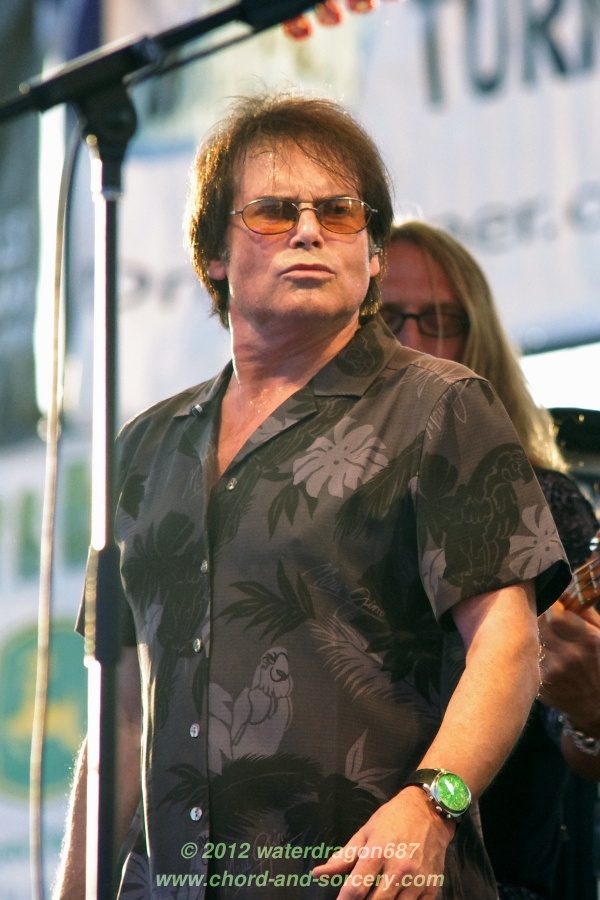 Jimi Jamison and Billy Ozzello live in Olathe, Colorado, 4 August, 2012. Photo copyright waterdragon687, all rights reserved; not to be reproduced without permission.