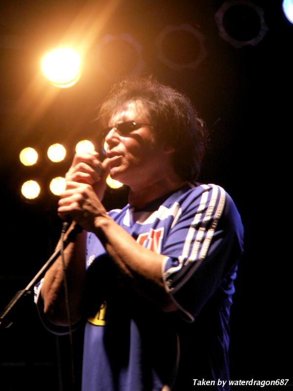 Jimi Jamison live in Oneida, Wisconsin, 06 June, 2008. Photo copyright waterdragon687; not to be reproduced without permission.