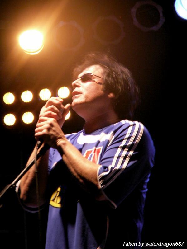 Jimi Jamison live in Oneida, Wisconsin, 06 June, 2008. Photo copyright waterdragon687; not to be reproduced without permission.