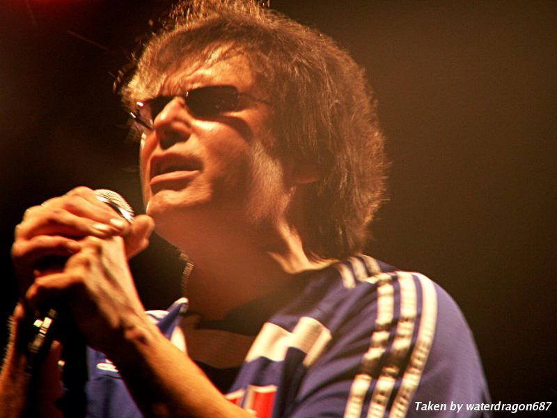 Jimi Jamison live in Oneida, Wisconsin, 06 June, 2008. Photo copyright waterdragon687; not to be reproduced without permission.