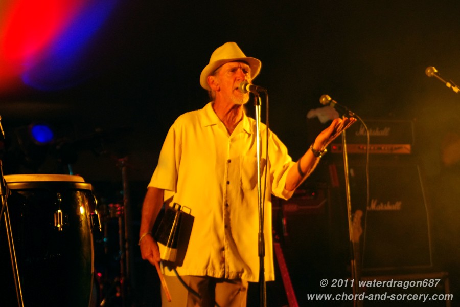 Alex Ligertwood live in Red Wing, Minnesota, 6 August, 2011. Photo copyright waterdragon687; not to be reproduced without permission.