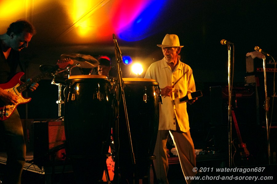 Alex Ligertwood, Jeff Dunn, and Jim Coughlin live in Red Wing, Minnesota, 6 August, 2011. Photo copyright waterdragon687; not to be reproduced without permission.