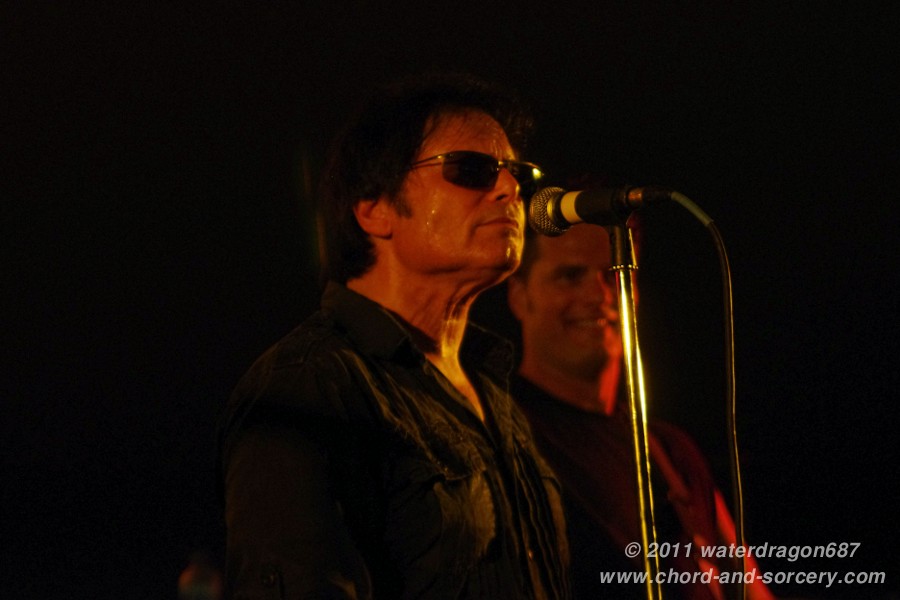 Jimi Jamison and Pat Balder live in Red Wing, Minnesota, 6 August, 2011. Photo copyright waterdragon687; not to be reproduced without permission.